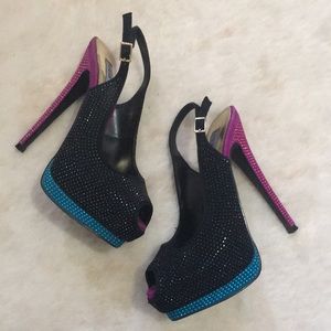 Steve Madden Leather Crystals Masqraid Heels